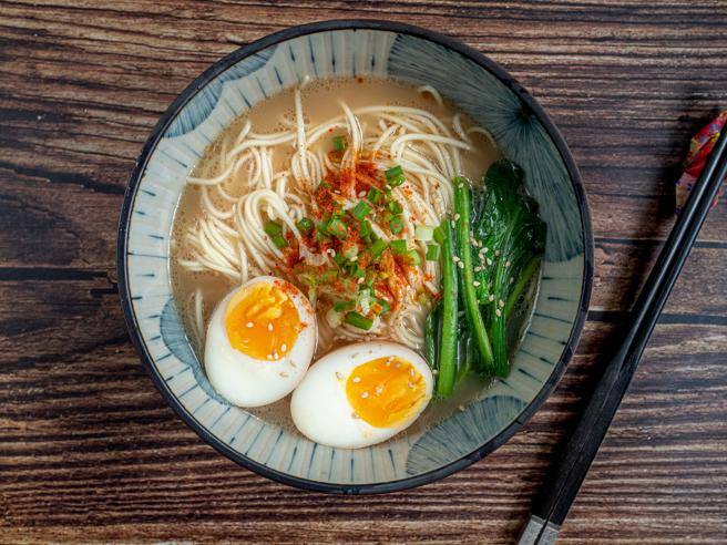Ramen (japonais) a remplacé nos soupes