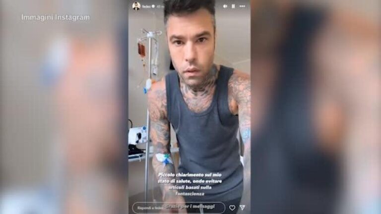 Le chirurgien qui a opéré Fedez (après le premier saignement) : « Arrêtez de l'accuser de toxicomanie.  Il va bien maintenant »
