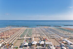 légitime la libre acquisition des œuvres par l’État – Giuseppe De Carlo