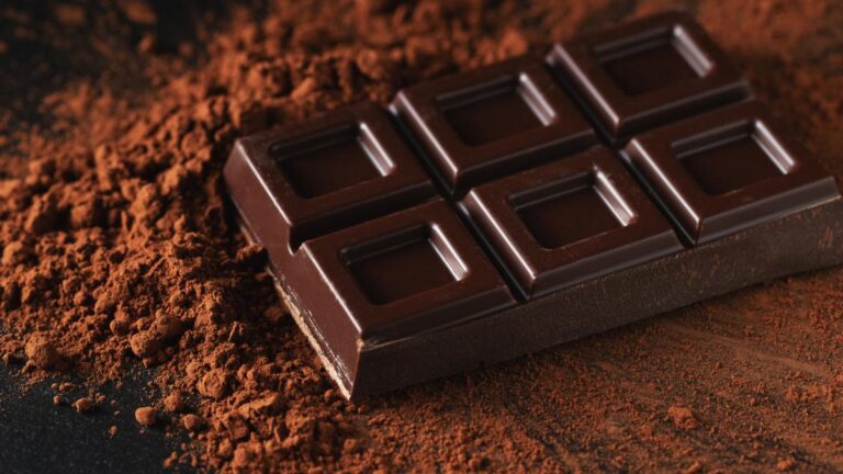 Le chocolat noir peut-il vraiment réduire le risque de diabète ? Ce que dit une nouvelle étude