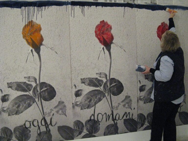 Marisa Settembrini et ses histoires du journal à la Fondation ATM à Milan. Radici, History, West, Culture and News Link son chemin artistique – Le blog de Carlo Franza