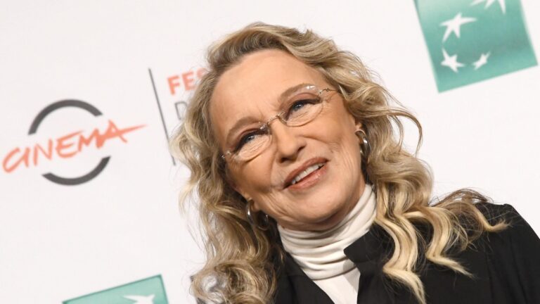 Pancréas Cancer, ce que c'est et comment vous pouvez découvrir le type de cancer dont Eleonora Giorgi est décédé