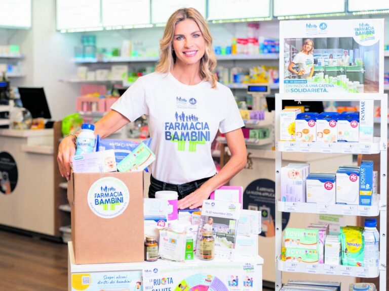 « Dans le sourire de chaque enfant, il revit celui de ma sœur »