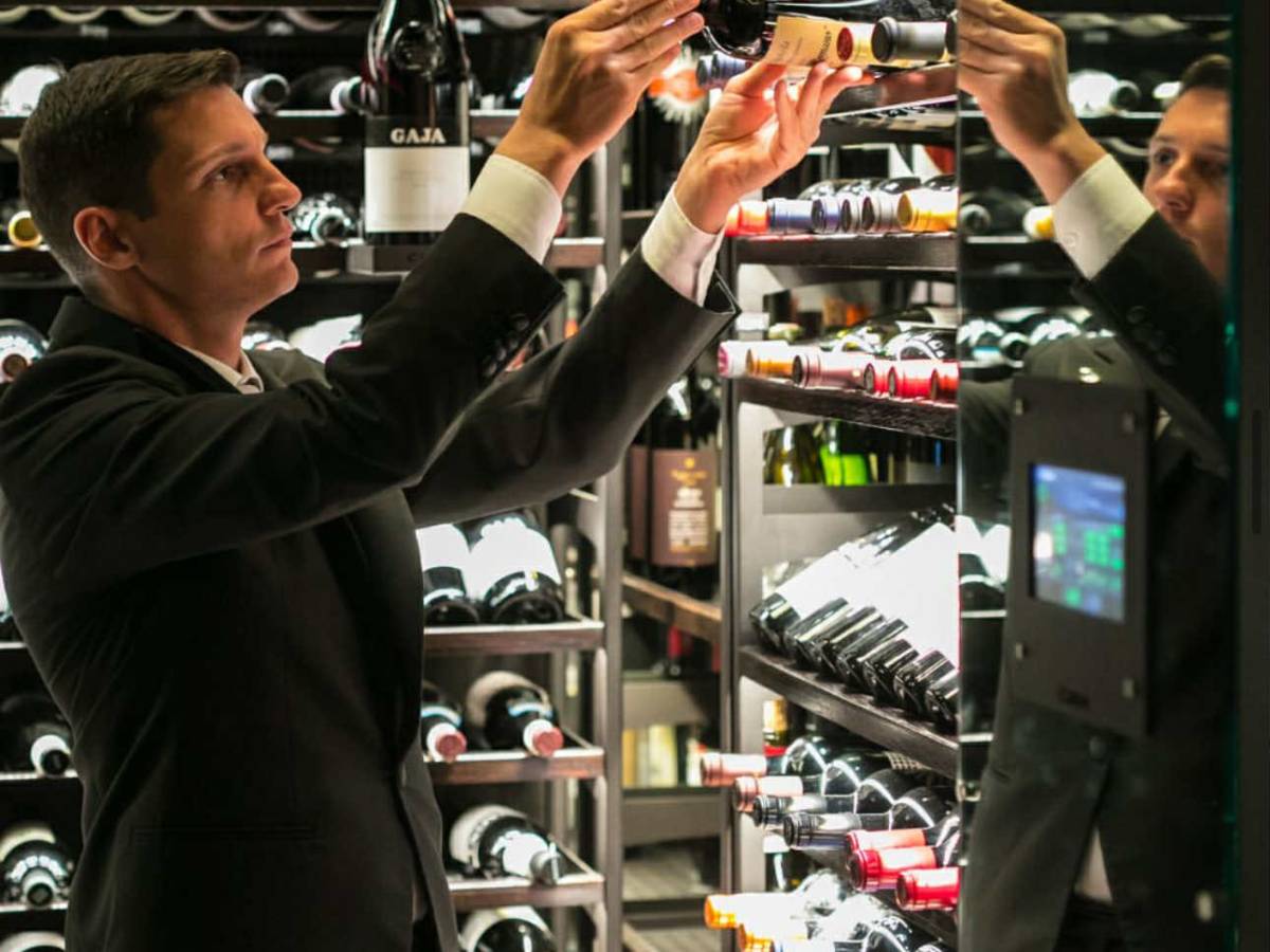 Imàgo, le sommelier Alessio Bricoli