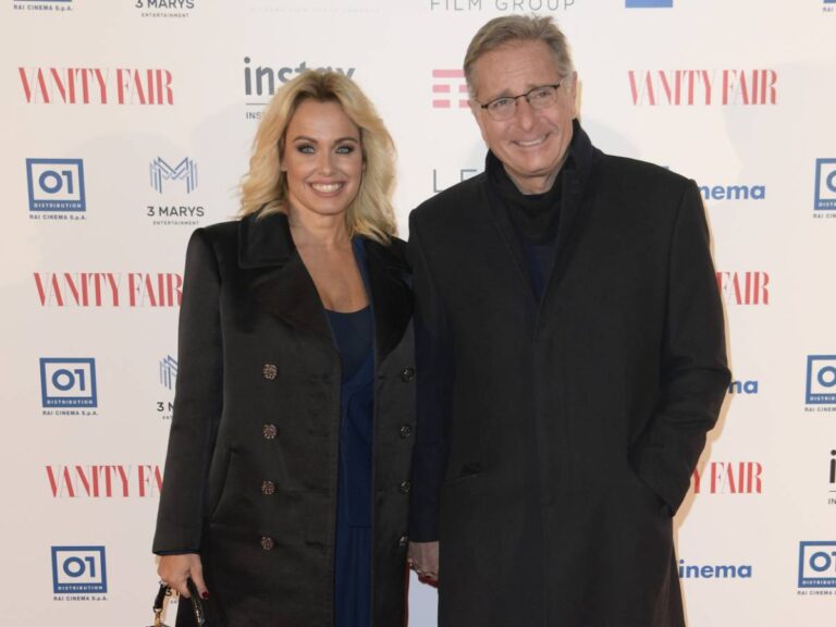 The Teleshopping, The Three Children, The Betrayal, The Sepred Houses: The Love Story entre Paolo Bonolis et Sonia Bruganelli