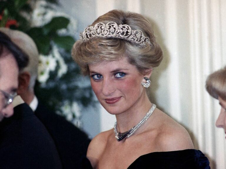 Cette insulte inévitable. La relation orageuse entre Lady Diana et sa mère