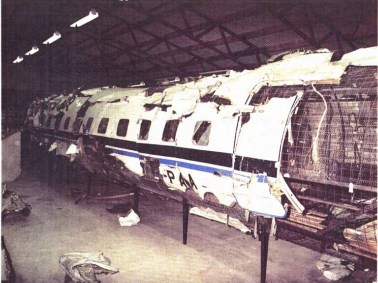 Ces boulons contrefaits qui tuent. Alors le vol Partnair 394 s'est précipité