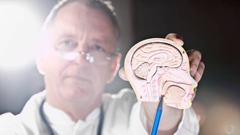 Cancer sur le larynx: Grâce à l'intelligence artificielle, va-t-elle diagnostiquera-t-elle « écouter » la voix?