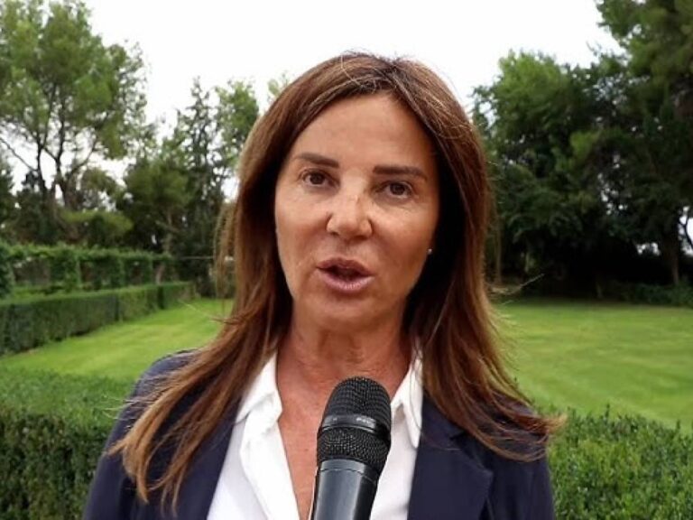 L'entrevue avec Anna Maria Fallucchi: « Girls, rapportée sans honte »