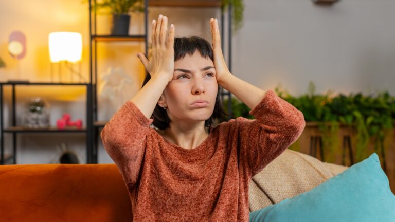 La migraine affecte six millions d'Italiens: un énrme impact social et économieque