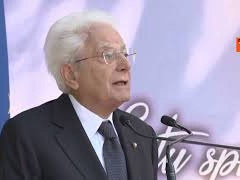 Vidéo: Mattarella: la diffésère considérée