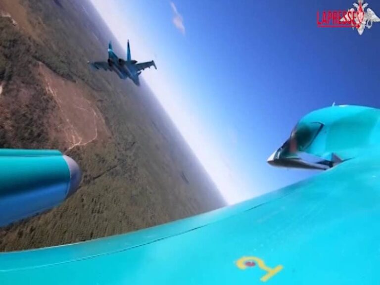 Vidéo: Provocation russe à Born: Tessete of Hypersonic Zircon Missile