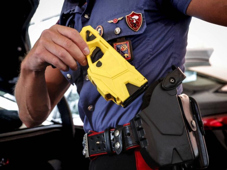 Luca Mascelloni (Axon) : « Les risques du taser ? Liés aux chutes »