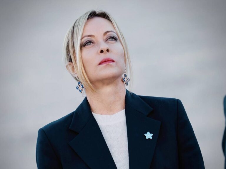 L&rsquo;étrange choix de Meloni, la taxe Mamdani et Casalino : alors, aujourd&rsquo;hui…