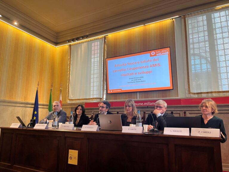 Les personnes âgées sont plus actives et moins seules grâce au projet Amis, qui atteint désormais tous les quartiers de Milan