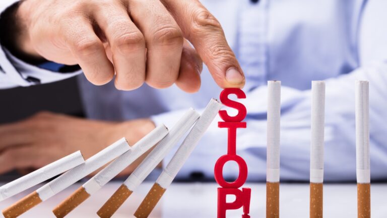 Cytisine pour arrêter de fumer, le nouveau médicament peut désormais être remboursé par le NHS