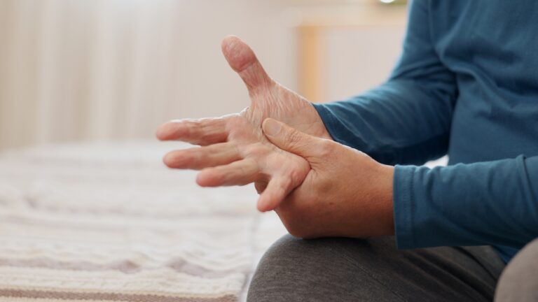 Journée Parkinson, journée mondiale : début d&rsquo;une enquête sur les besoins et d&rsquo;une mise à jour des lignes directrices