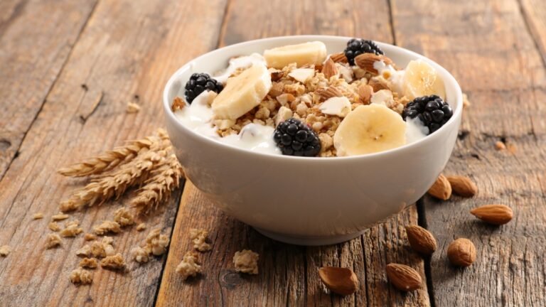 Stressé depuis le matin ? Il est bon pour le cerveau et l&rsquo;humeur de prendre un bon petit-déjeuner